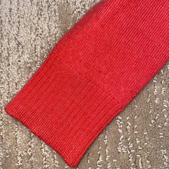 Reddish-orange longsleeve turtleneck - Picture 4 of 4